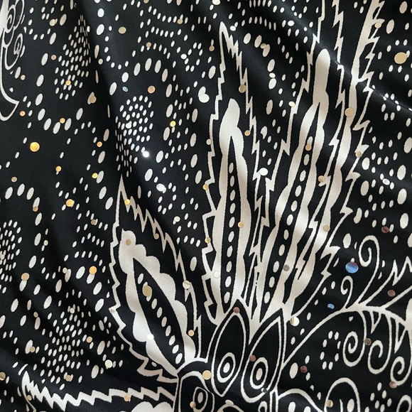 Brittany Black Draped Neck short sleeve Sequined Blouse Black Women’s 2X - Picture 7 of 16